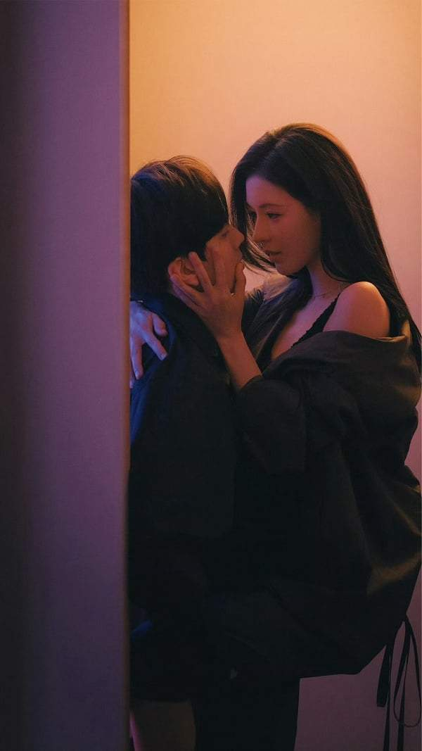 图片来源:微博@电视剧深情眼